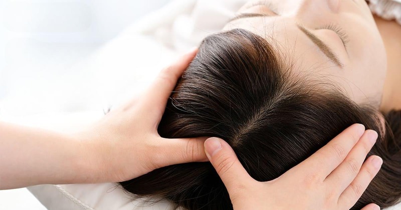 Massage giúp tóc nhanh mọc